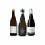 Photo d’un coffret de trois vins français : Vouvray Les Murs de Clos, Champagne Le Chemin Empreinté et Santenay 1er Cru Clos Rousseau, présenté pour offrir ou déguster.